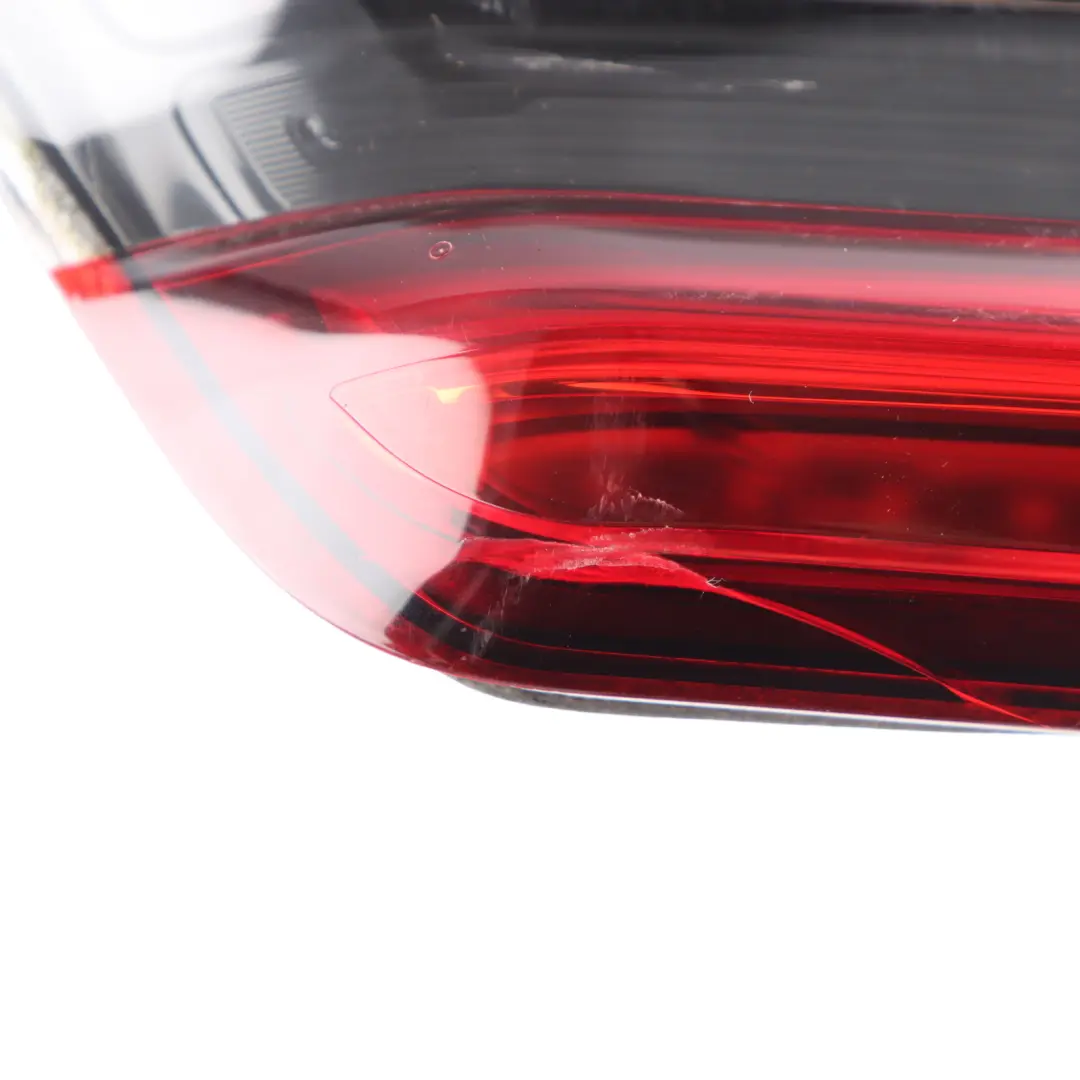 Right O/S Tail Lamp Light Trunk Lid Tailgate LED to BMW G20 Rear with Part number 7955842 BMW G20 Rear Right O/S Tail Lamp Light Trunk Lid Tailgate LED - SKU 7955842 - Part number 7955842