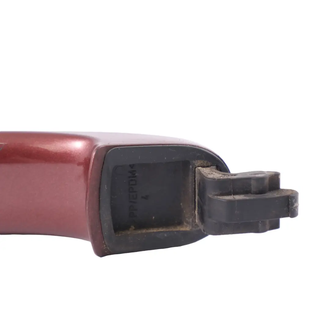 Volkswagen Caddy Tirador puerta trasera izquierda Lava Red Metallic 7E0843703A - SKU 7E0843703A-LL3U - Número de pieza 7E0843703A-LAV