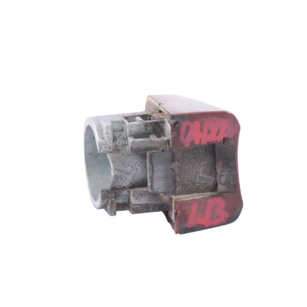 Türgriff Griff hinten links N/S Lavarot Metallic 7E0843703A für Volkswagen Caddy mit Teilenummer 7E0843703A-LAV Volkswagen Caddy Türgriff Griff hinten links N/S Lavarot Metallic 7E0843703A - SKU 7E0843703A-LL3U - Teilenummer 7E0843703A-LAV