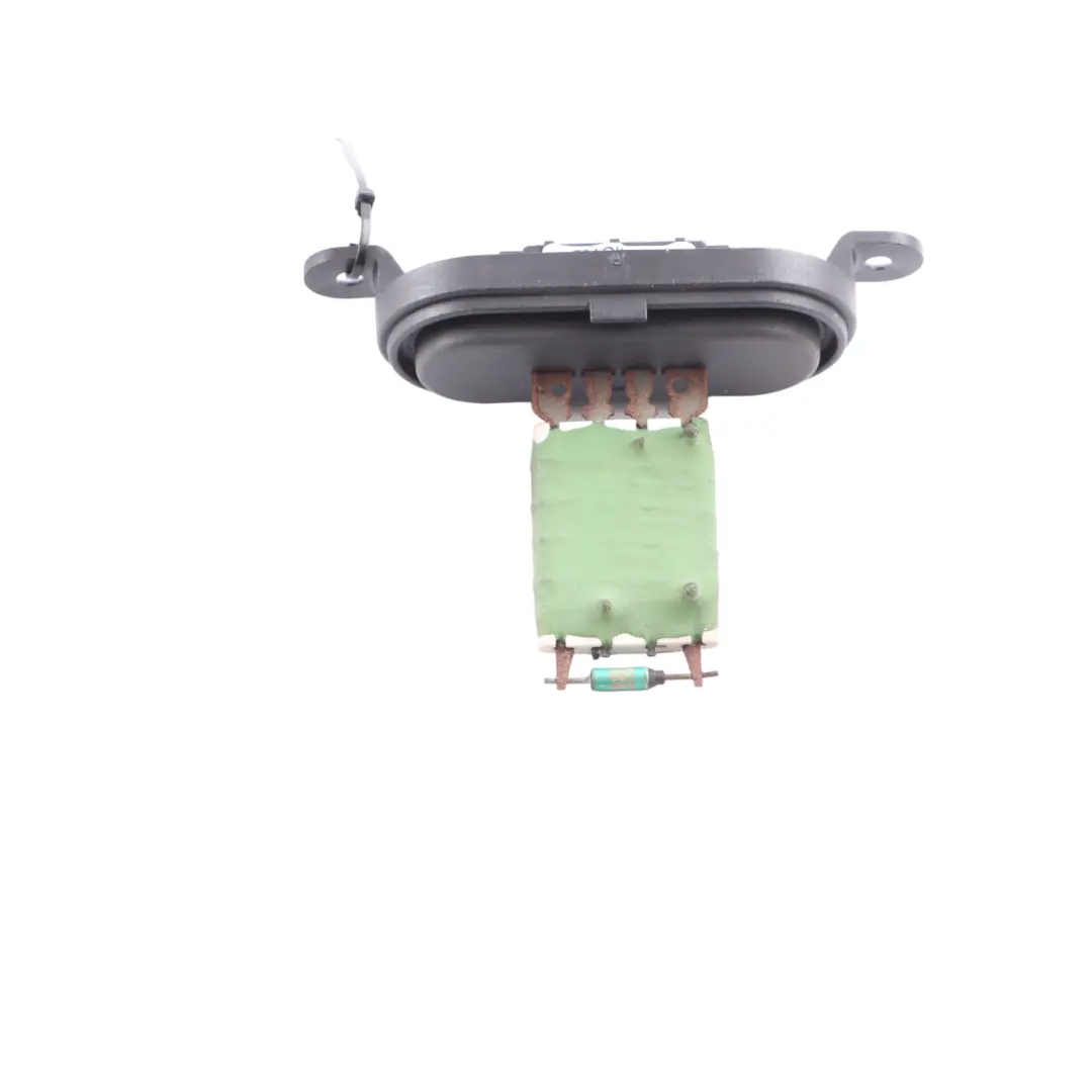 Heater Resistor VW Transporter T5 Heater Blower Motor Fan Resistor to with Part number 7E0959263 Heater Resistor VW Transporter T5 Heater Blower Motor Fan Resistor - SKU 7E0959263 - Part number 7E0959263