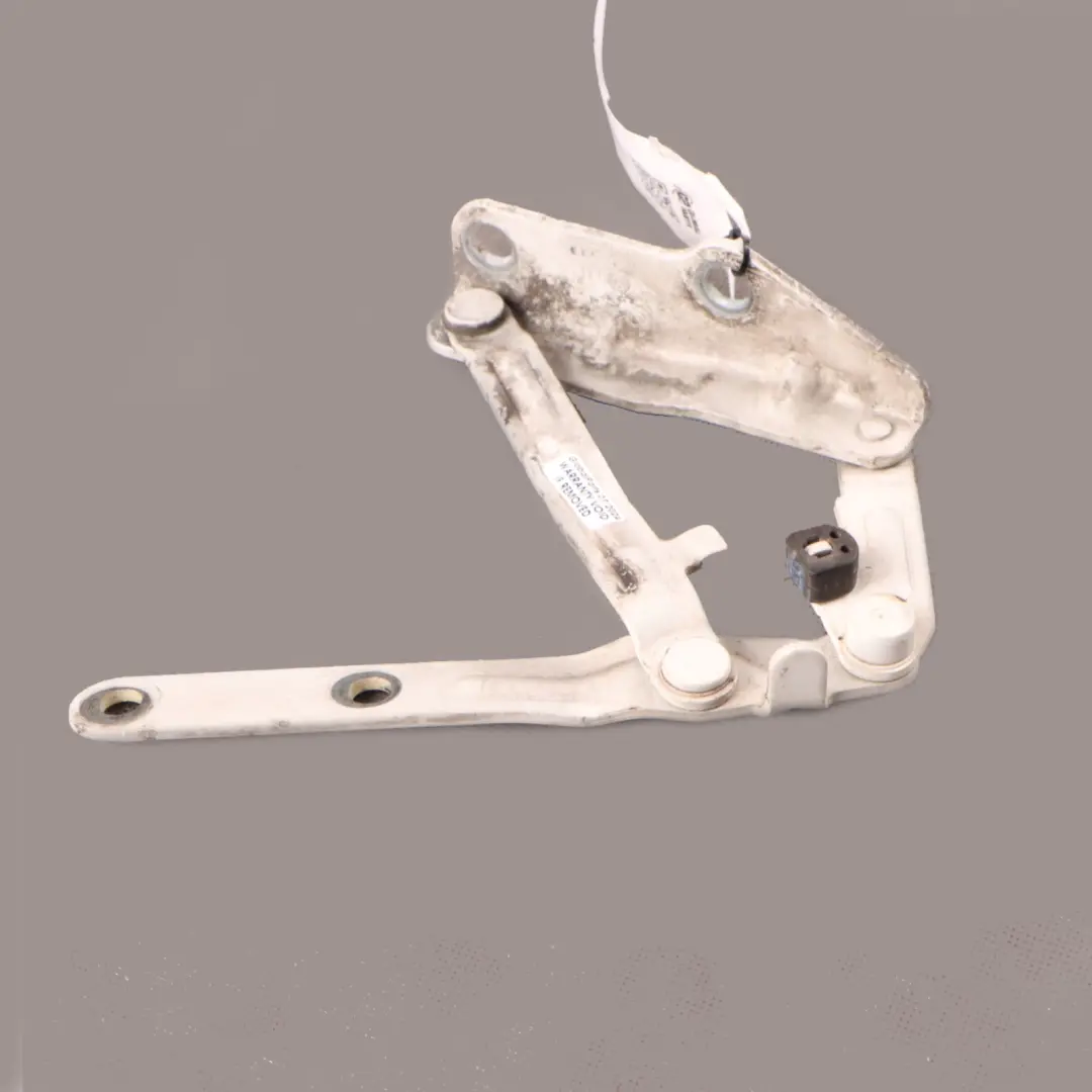 Hood Bonnet Hinge Left N/S Candy White - LB9A to Volkswagen Transporter T5 Engine with Part number 7H0823301D-CAM Volkswagen Transporter T5 Engine Hood Bonnet Hinge Left N/S Candy White - LB9A - SKU 7H0823301D-CAN - Part number 7H0823301D-CAM