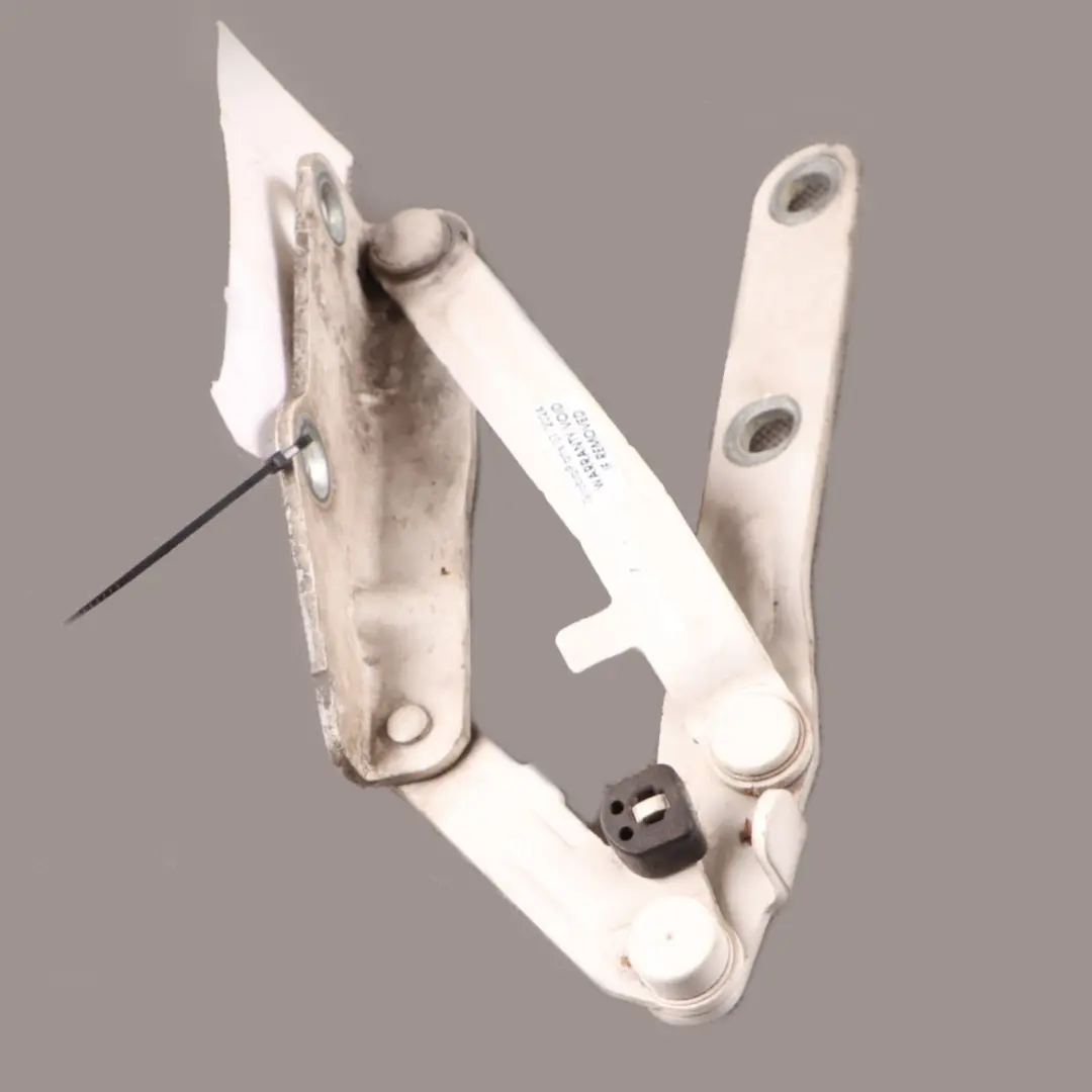 Hood Bonnet Hinge Right O/S Candy White - LB9A to Volkswagen Transporter T5 Engine with Part number 7H0823302D-CAM Volkswagen Transporter T5 Engine Hood Bonnet Hinge Right O/S Candy White - LB9A - SKU 7H0823302D-CAN - Part number 7H0823302D-CAM