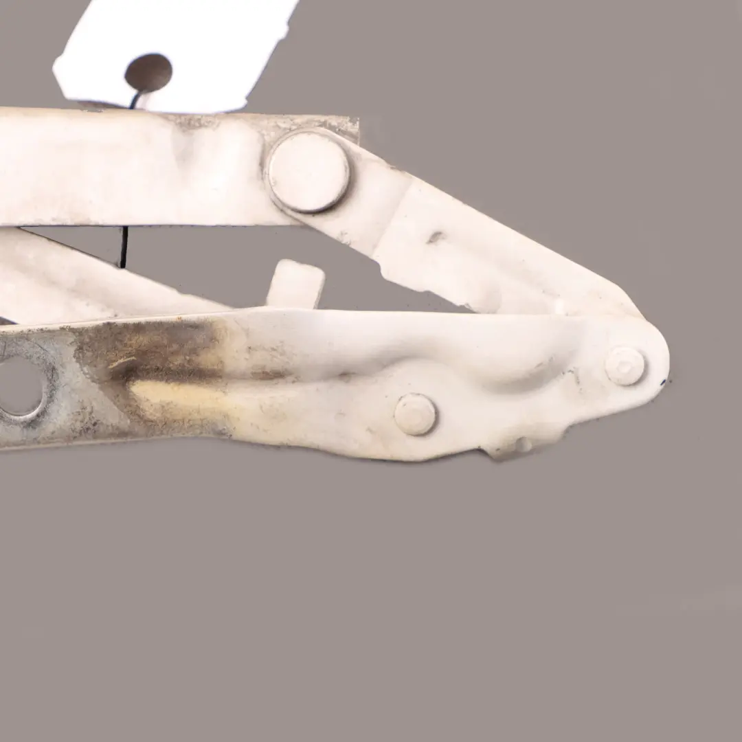 Hood Bonnet Hinge Right O/S Candy White - LB9A to Volkswagen Transporter T5 Engine with Part number 7H0823302D-CAM Volkswagen Transporter T5 Engine Hood Bonnet Hinge Right O/S Candy White - LB9A - SKU 7H0823302D-CAN - Part number 7H0823302D-CAM