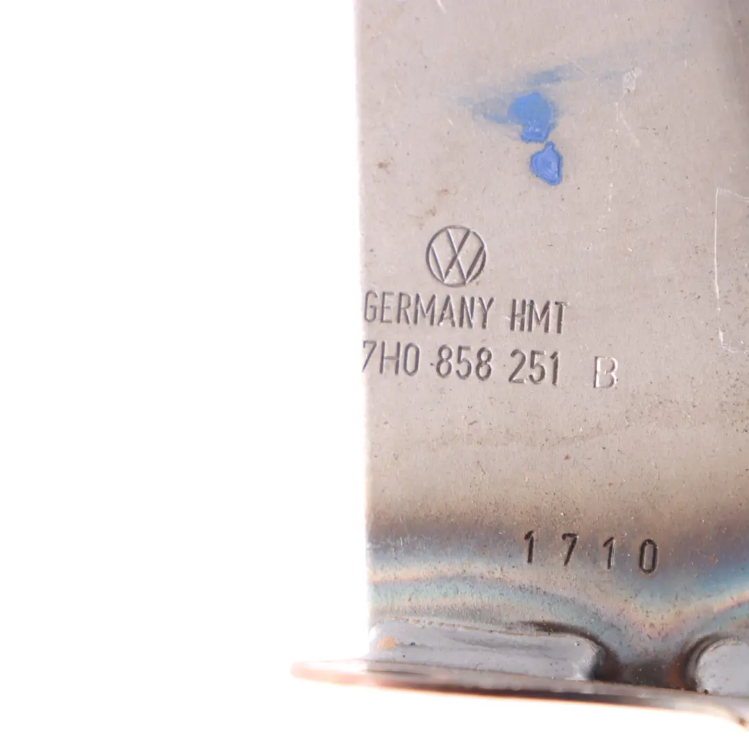 Support Fixation Pédale Embrayage pour Volkswagen Transporter T5 à propos du numéro de pièce 7H0858251 Volkswagen Transporter T5 Support Fixation Pédale Embrayage - SKU 7H0858251 - Numéro de pièce 7H0858251