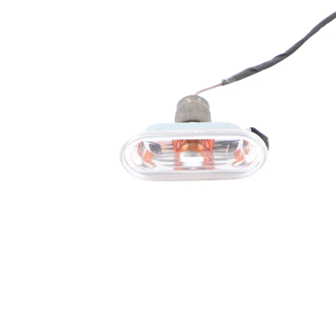 Front Side Indicator Turn Signal Lamp Marker Light to VW Volkswagen T5 with Part number 7H0949117A VW Volkswagen T5 Front Side Indicator Turn Signal Lamp Marker Light - SKU 7H0949117A - Part number 7H0949117A