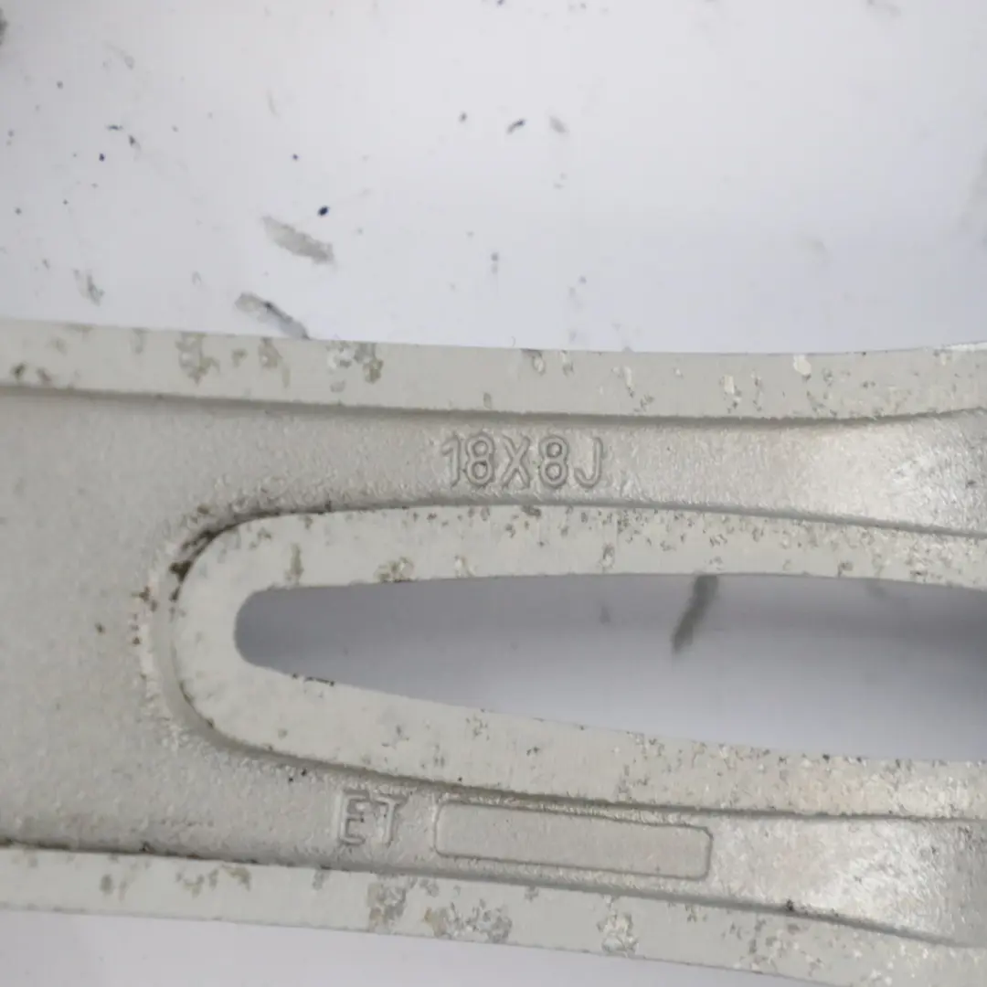 Cerchio anteriore in lega 18" 8J ET:40 M Spider Spoke 193 VIA per BMW E90 E91 E92 con numero di parte 8036933 BMW E90 E91 E92 Cerchio anteriore in lega 18" 8J ET:40 M Spider Spoke 193 VIA - SKU 8036933-VIA1 - Numero di parte 8036933