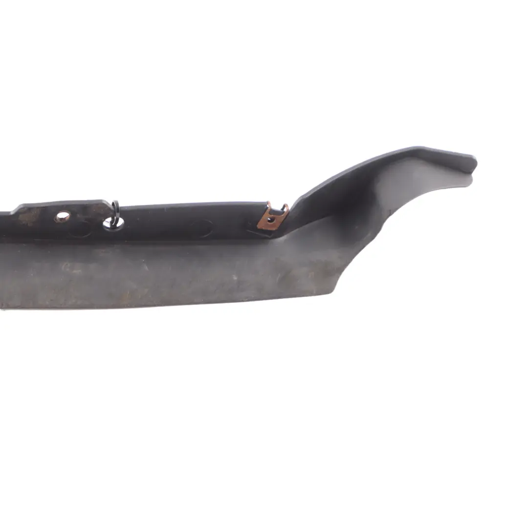 Presion Labio Junta Rueda Arco Trim Delantero Derecho para BMW E82 E88 M Sport con número de pieza 8046128 BMW E82 E88 M Sport Presion Labio Junta Rueda Arco Trim Delantero Derecho - SKU 8046128 - Número de pieza 8046128