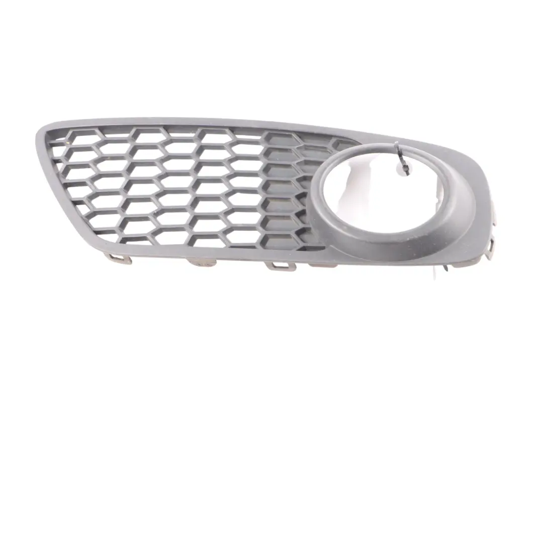 Front Bumper Grille Grid Cover Fog Light Lamp Right O/S to BMW F07 with Part number 8050056 BMW F07 Front Bumper Grille Grid Cover Fog Light Lamp Right O/S - SKU 8050056 - Part number 8050056