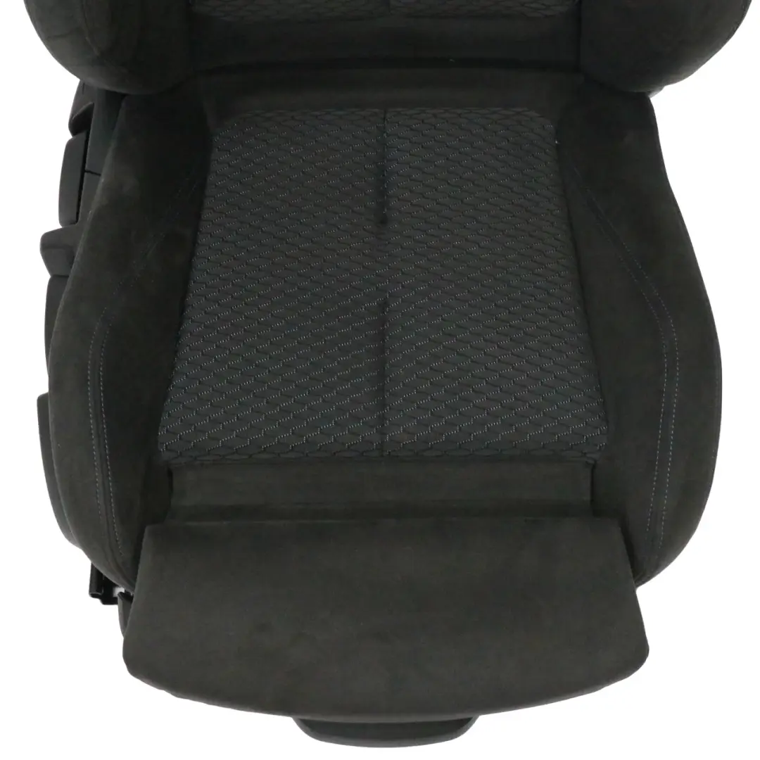 Fotel Prawy Przód Przedni Sport Prawy Materiał Hexagon Alcantara do BMW F21 o numerze 8054986 BMW F21 Fotel Prawy Przód Przedni Sport Prawy Materiał Hexagon Alcantara - SKU 8054986-4 - Numer Części 8054986