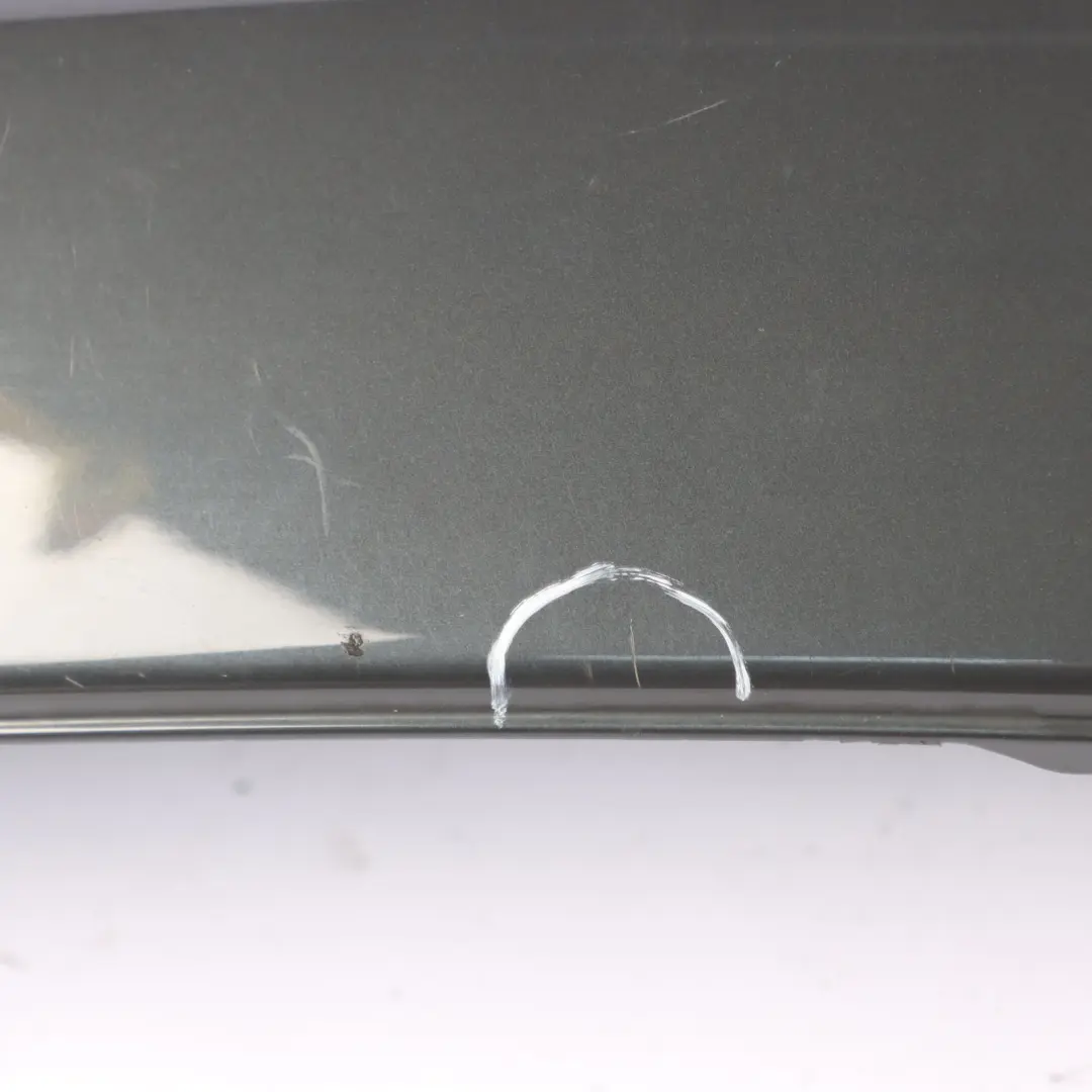 Parachoques Trasero M Sport Parte Inferior Panel Difusor para BMW F20 LCI con número de pieza 8060302 BMW F20 LCI Parachoques Trasero M Sport Parte Inferior Panel Difusor - SKU 8060302 - Número de pieza 8060302