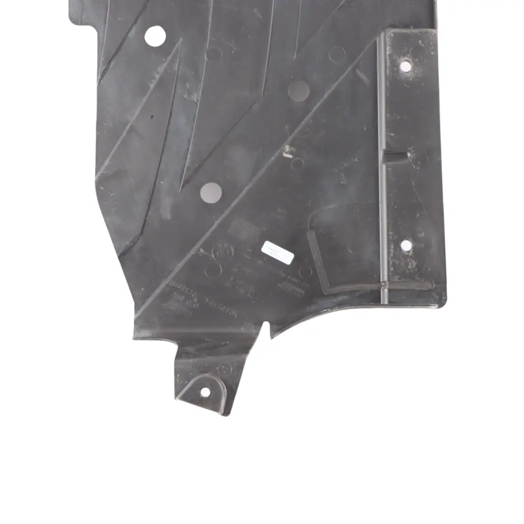 Osłona Podwozia Prawa do BMW F80 M3 F82 M4 o numerze 8062222 BMW F80 M3 F82 M4 Osłona Podwozia Prawa - SKU 8062222 - Numer Części 8062222