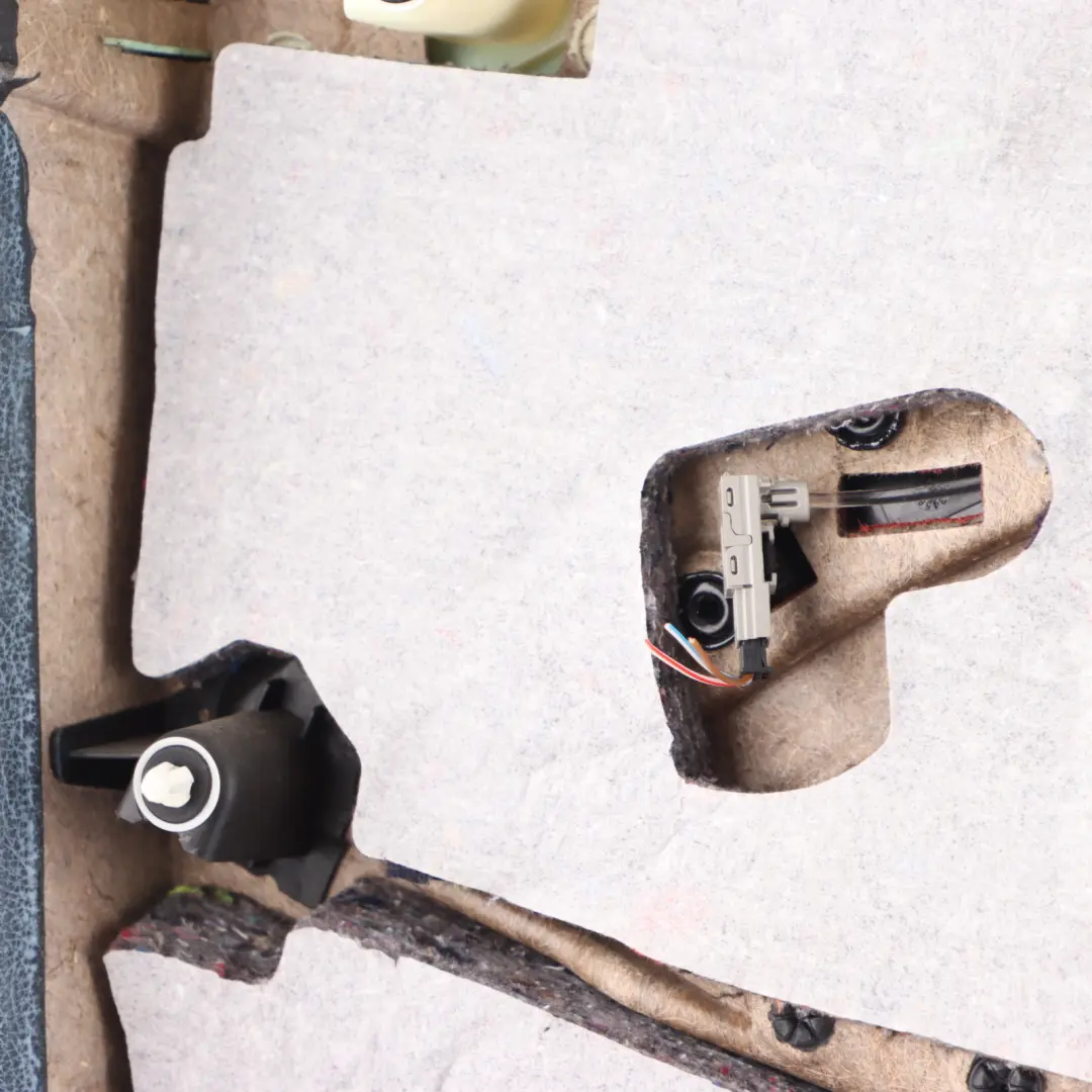 Front Right O/S Door Lining Card Full Leather Sakhir Orange to BMW F82 F83 M4 with Part number 8063634 BMW F82 F83 M4 Front Right O/S Door Lining Card Full Leather Sakhir Orange - SKU 8063634 - Part number 8063634