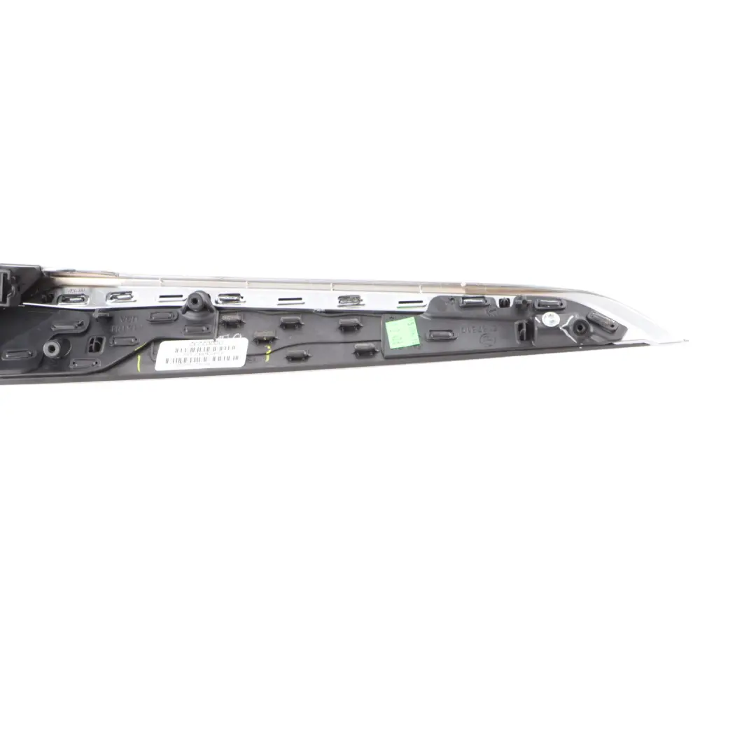 Listwa Ozdobna Dekor Drzwi Prawy Tył Alu Hexagon do BMW F15 F16 o numerze 8063912 BMW F15 F16 Listwa Ozdobna Dekor Drzwi Prawy Tył Alu Hexagon - SKU 8063912 - Numer Części 8063912