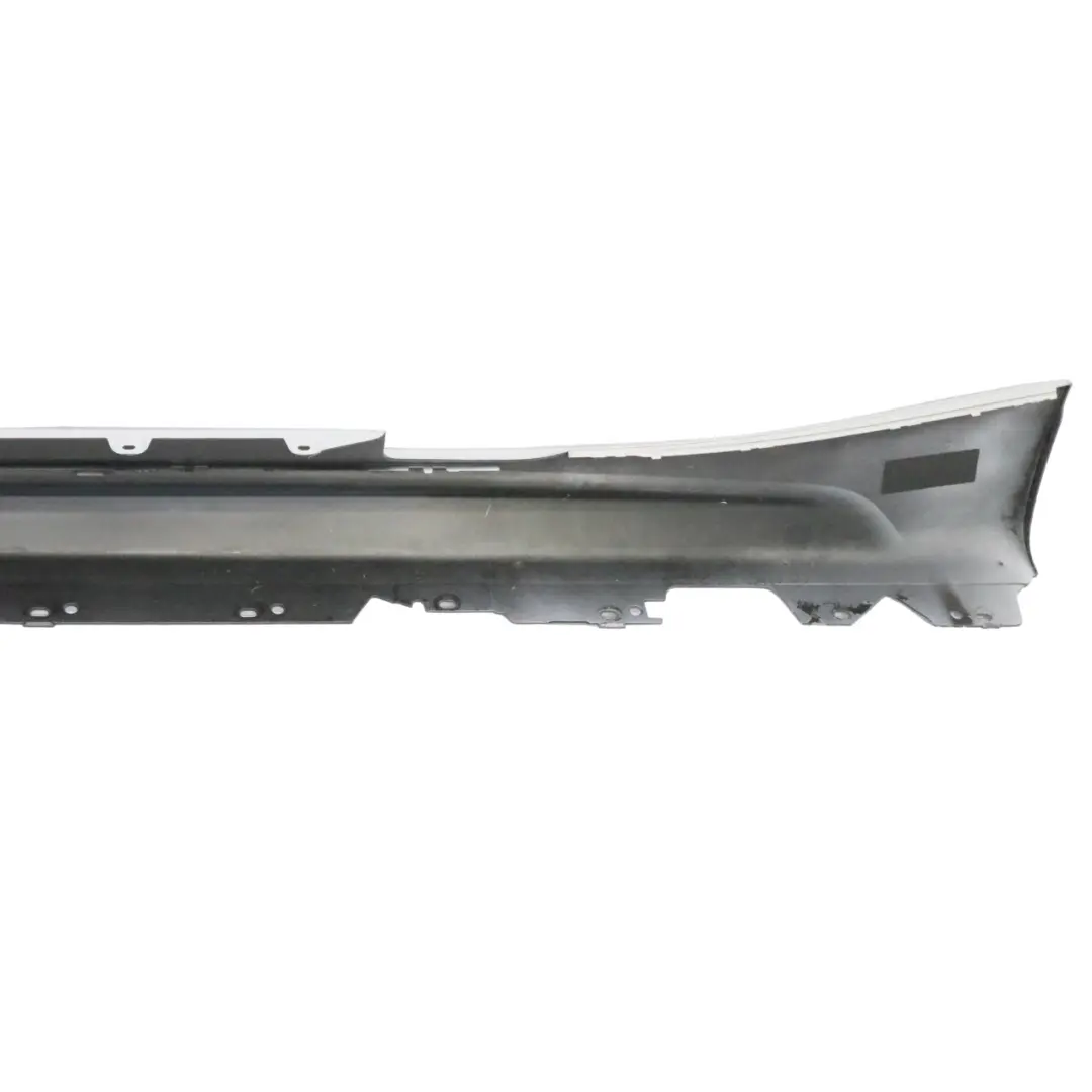  Faldón lateral BMW F87 M2 Coupe Sill Strip Derecho Hockenheim Silver - C33 - SKU 8068600-HS - Número de pieza 8068600