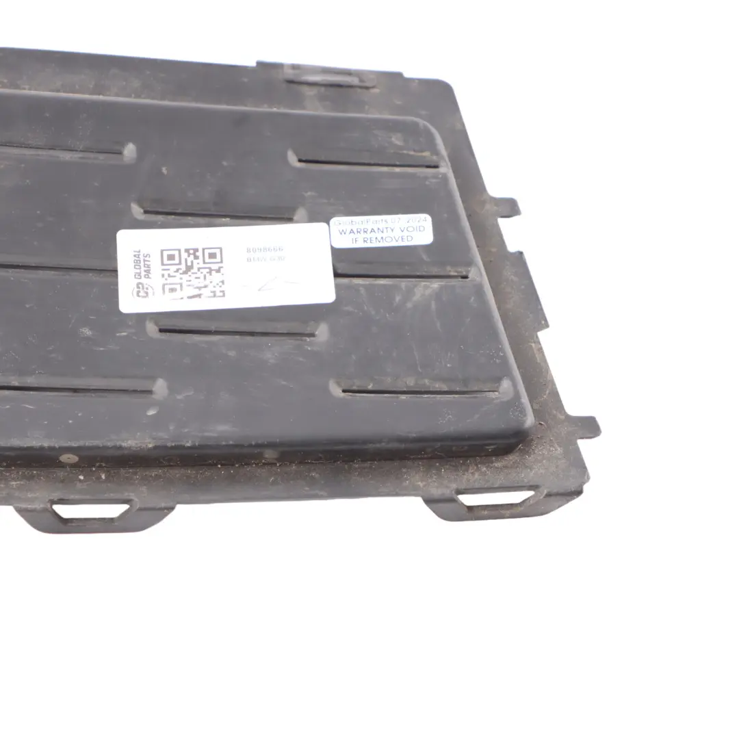 Front Bumper Bonnet Grille Right O/S Vent Duct to BMW G30 with Part number 8098666 BMW G30 Front Bumper Bonnet Grille Right O/S Vent Duct - SKU 8098666 - Part number 8098666