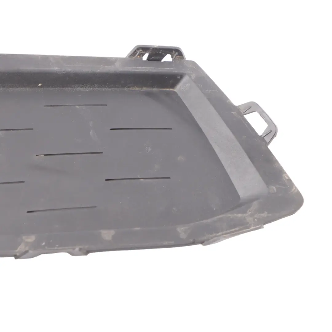 Front Bumper Bonnet Grille Right O/S Vent Duct to BMW G30 with Part number 8098666 BMW G30 Front Bumper Bonnet Grille Right O/S Vent Duct - SKU 8098666 - Part number 8098666