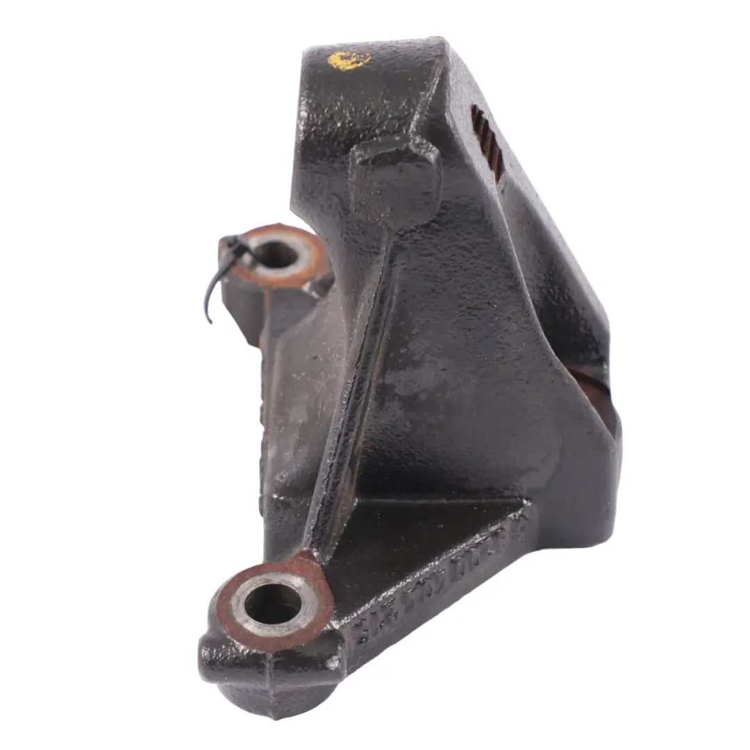 Mount Renault Trafic 2 Opel Vivaro A 2.0 Diesel Bracket Holder to Engine with Part number 8200404275 Engine Mount Renault Trafic 2 Opel Vivaro A 2.0 Diesel Bracket Holder - SKU 8200404275 - Part number 8200404275