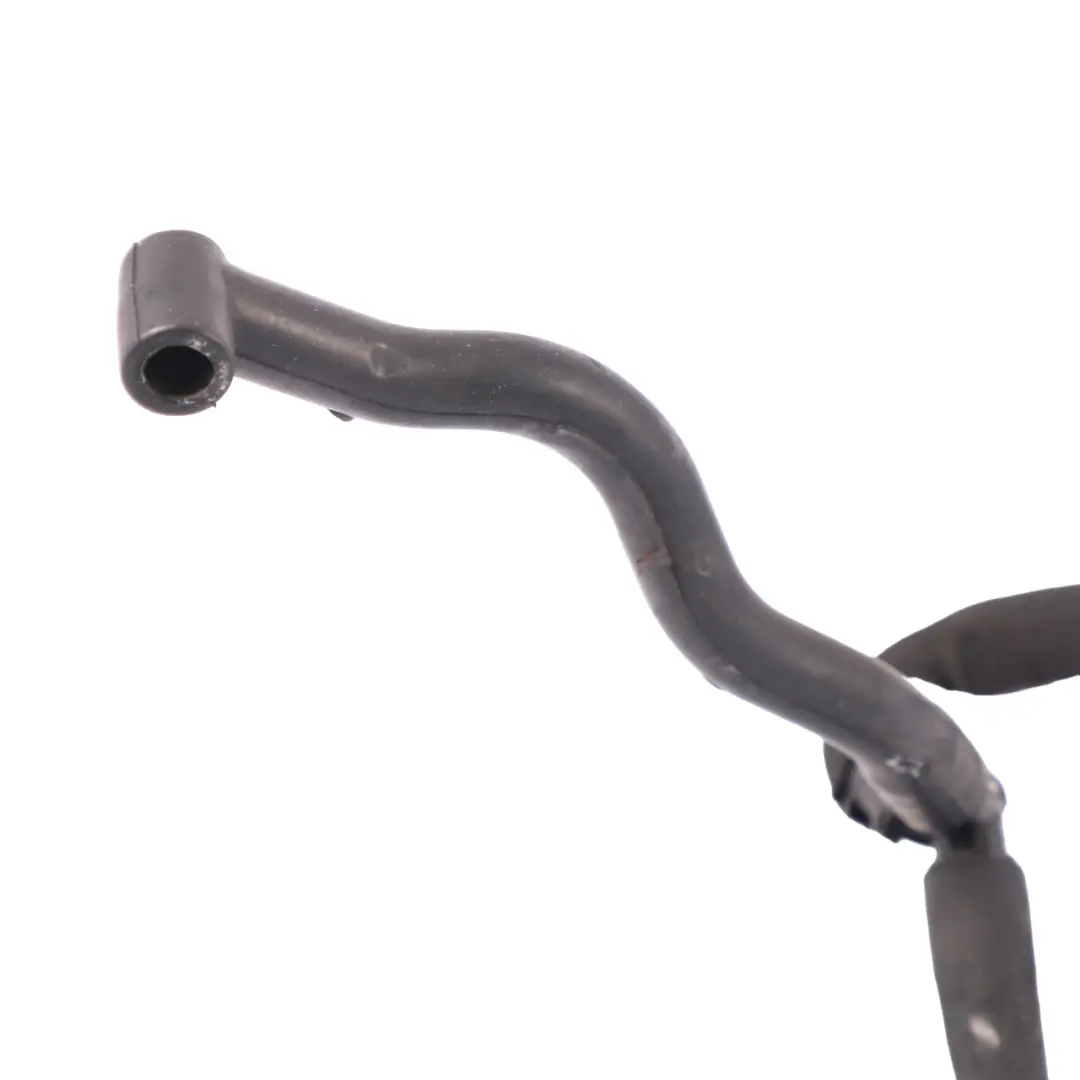 Breather Water Hose Coolant Cooling Pipe Line to Renault Trafic II with Part number 8200932488 Renault Trafic II Breather Water Hose Coolant Cooling Pipe Line - SKU 8200932488 - Part number 8200932488