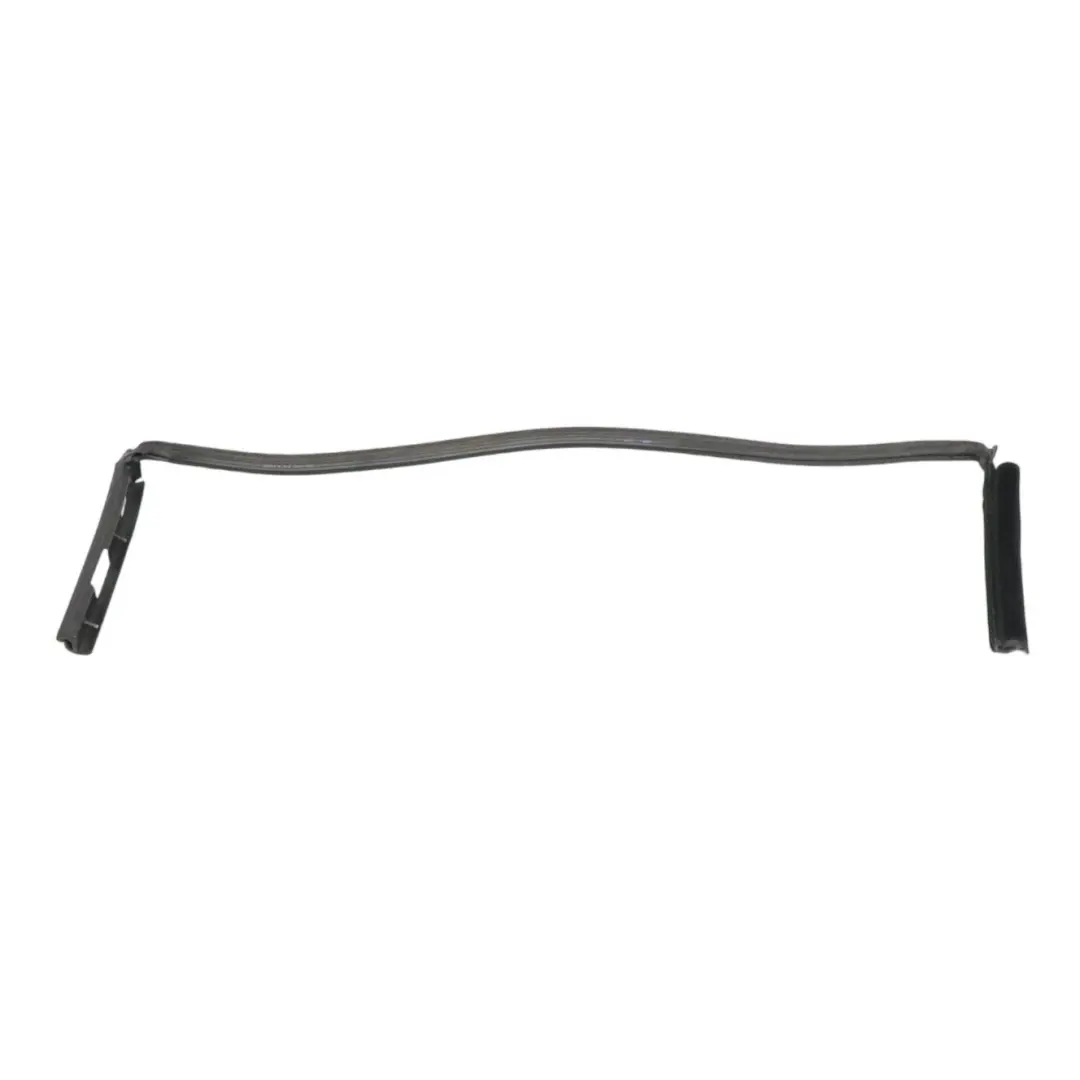 Tetto pieghevole Guarnizione di tenuta Cowl per BMW E46 Cabrio con numero di parte 8229828 BMW E46 Cabrio Tetto pieghevole Guarnizione di tenuta Cowl - SKU 8229828 - Numero di parte 8229828