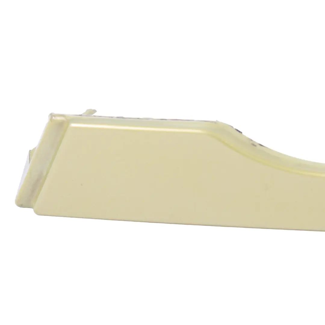 Modanatura fari sinistra Giallo Phoenix metallizzato 445 per BMW M3 E46 con numero di parte 8231049 BMW M3 E46 Modanatura fari sinistra Giallo Phoenix metallizzato 445 - SKU 8231049-PGM - Numero di parte 8231049