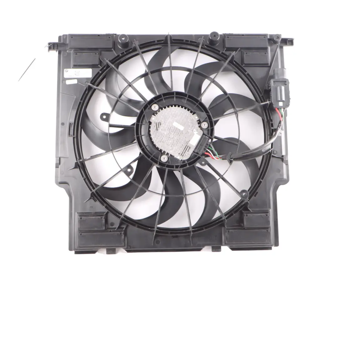  Radiator Fan BMW X3 G01 X3 G02 Engine Cooling Cooler Shroud Housing 600W - SKU 8472321 - Part number 8472321