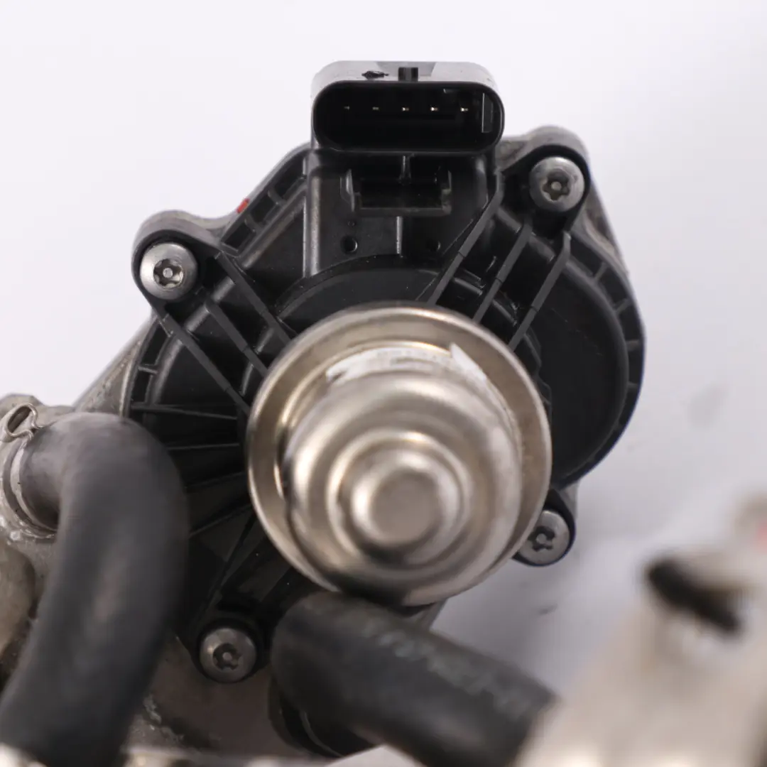 B47 Raffreddatore scarico Valvola EGR per BMW F40 F44 F45 F46 Mini F56 F60 con numero di parte 8473202 BMW F40 F44 F45 F46 Mini F56 F60 B47 Raffreddatore scarico Valvola EGR - SKU 8473202 - Numero di parte 8473202