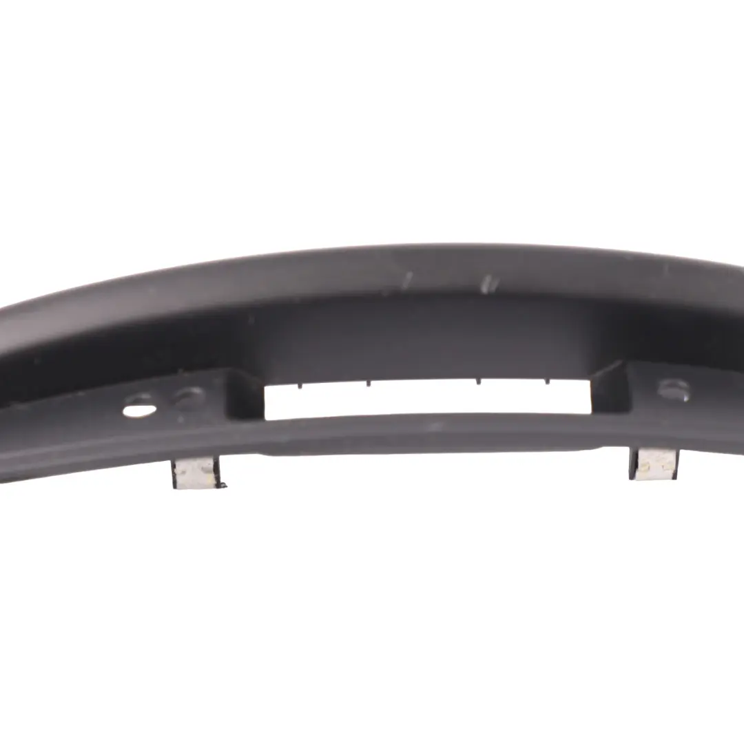 Coperchio centrale cruscotto Telaio rivestimento Nero per Hyundai H-1 con numero di parte 84741-4H000WK Hyundai H-1 Coperchio centrale cruscotto Telaio rivestimento Nero - SKU 84741-4H000WK - Numero di parte 84741-4H000WK