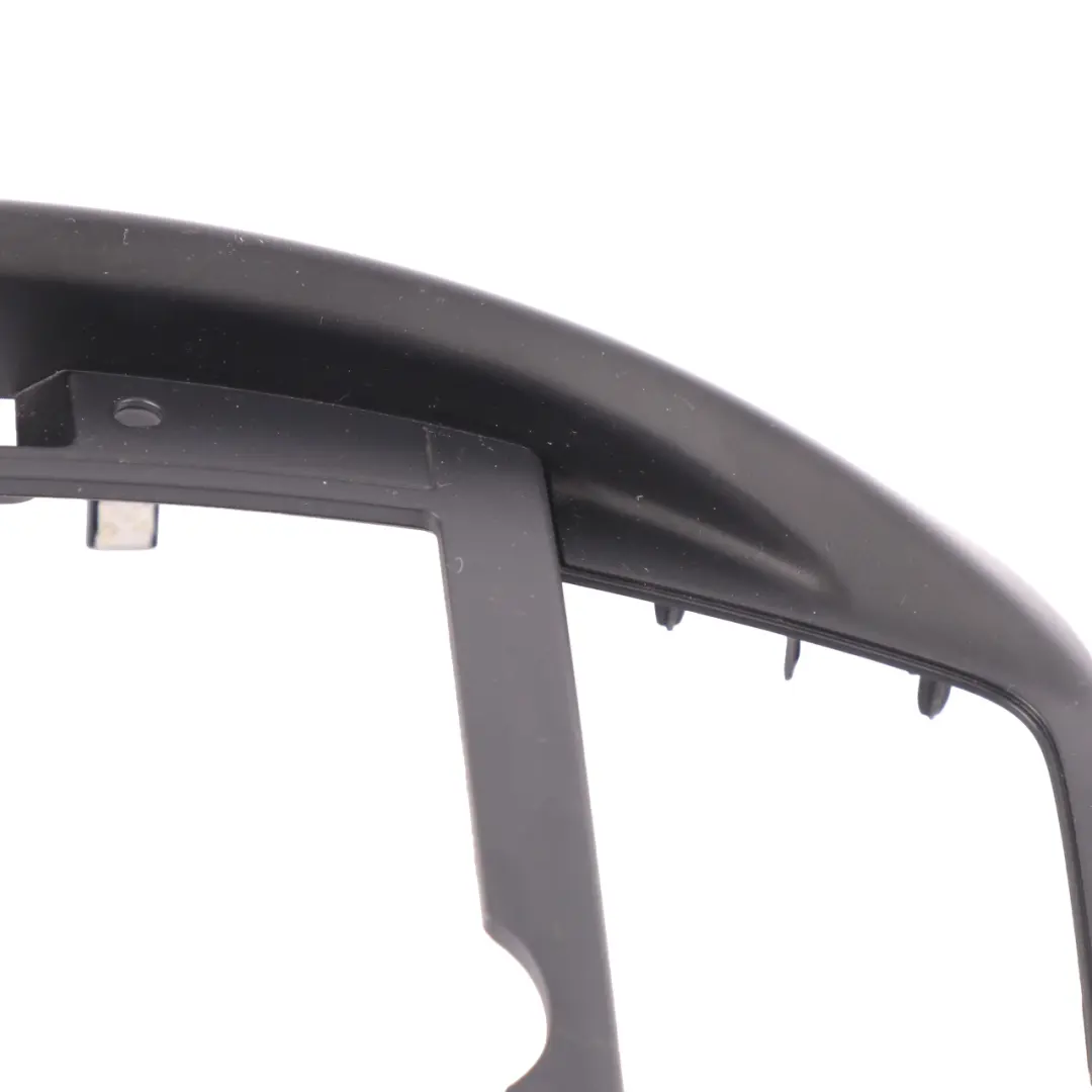 Mitte Abdeckung Armaturen Brett Rahmen Trim Panel für Hyundai H-1 mit Teilenummer 84741-4H000WK Hyundai H-1 Mitte Abdeckung Armaturen Brett Rahmen Trim Panel - SKU 84741-4H000WK - Teilenummer 84741-4H000WK