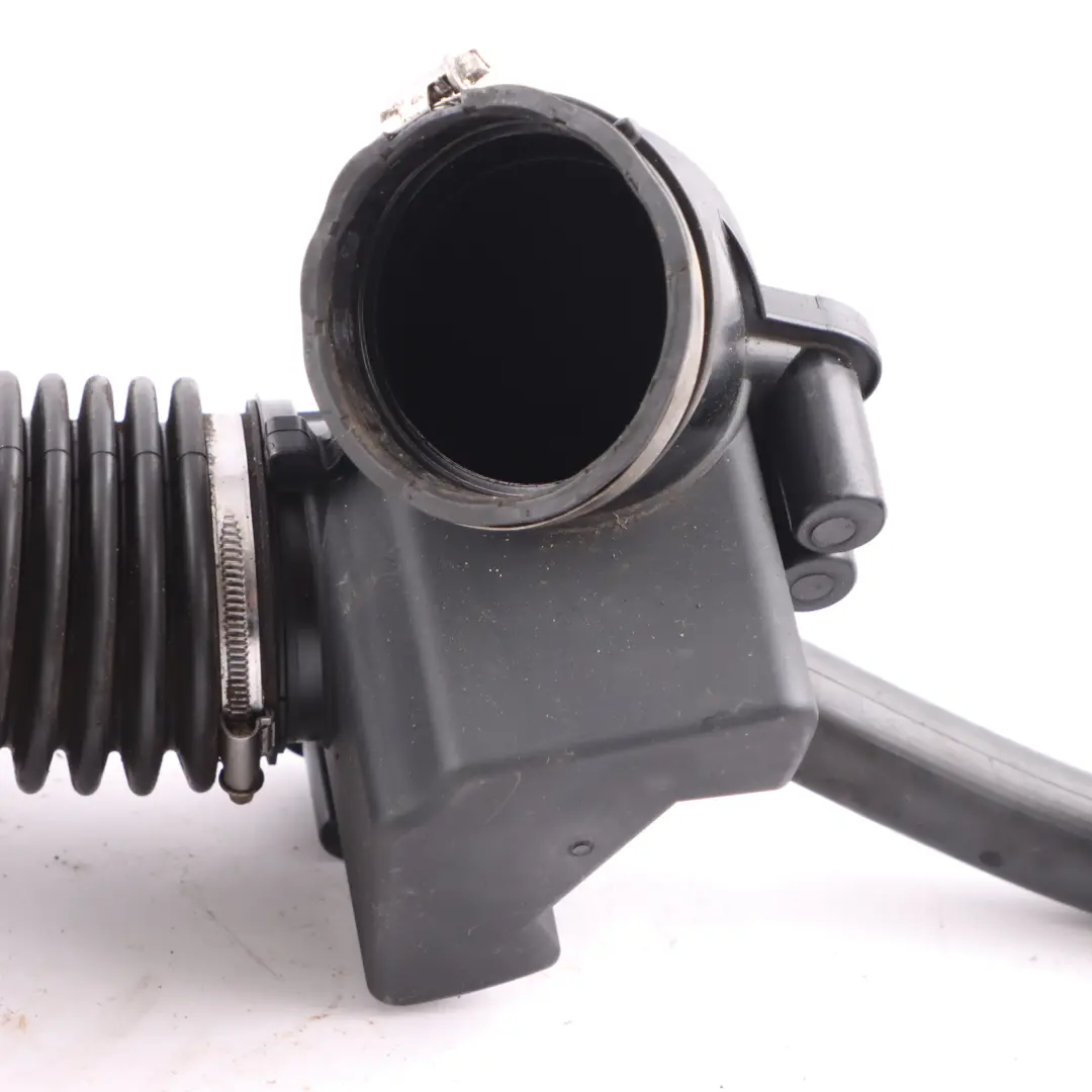 Pipe Resonator BMW F20 F21 F30 F34 LCI Filtered Air Tube Hose to with Part number 8479958 Pipe Resonator BMW F20 F21 F30 F34 LCI Filtered Air Tube Hose - SKU 8479958-1 - Part number 8479958