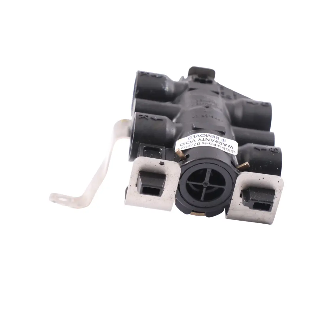 Thermostat Boîte vitesses Refroidisseur d'huile Connecteur BMW F45 F46 Mini F60 - SKU 8481575-1 - Numéro de pièce 8481575