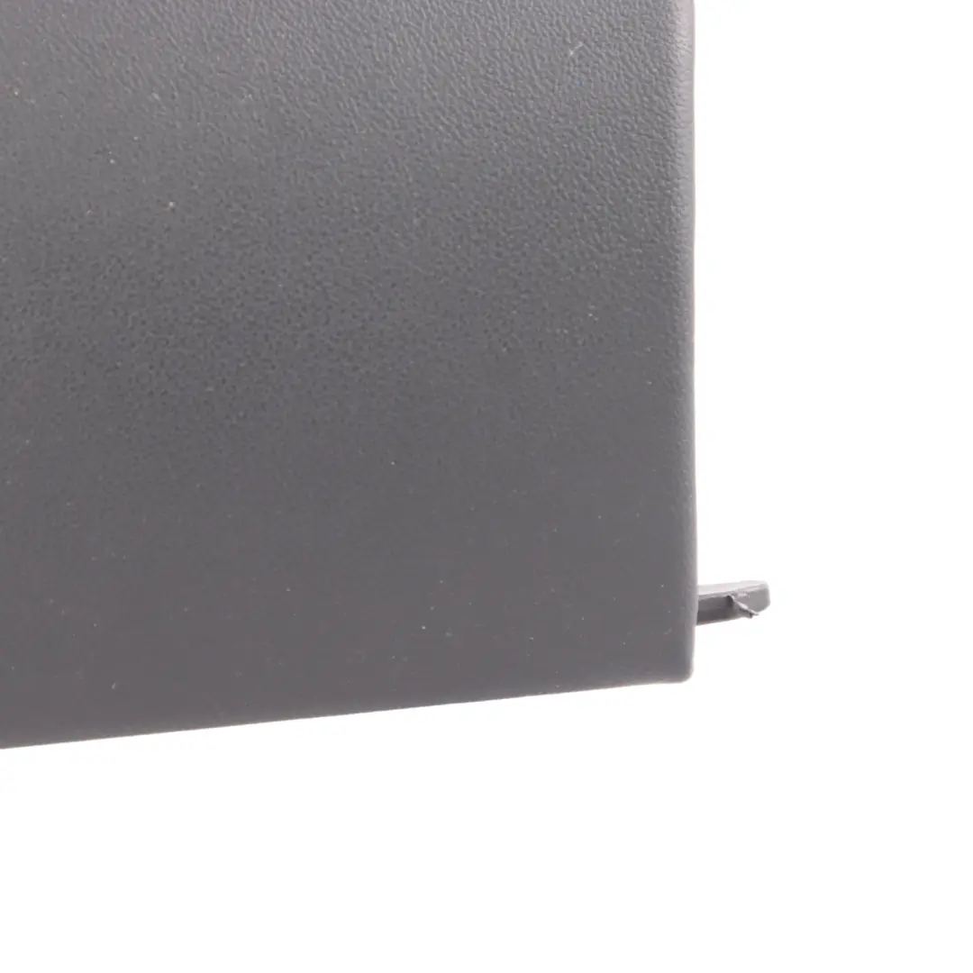 Finisher Right O/S Bench Side Lateral Leather Vernasca Black to BMW G20 Rear Seat with Part number 8491230 BMW G20 Rear Seat Finisher Right O/S Bench Side Lateral Leather Vernasca Black - SKU 8491230 - Part number 8491230