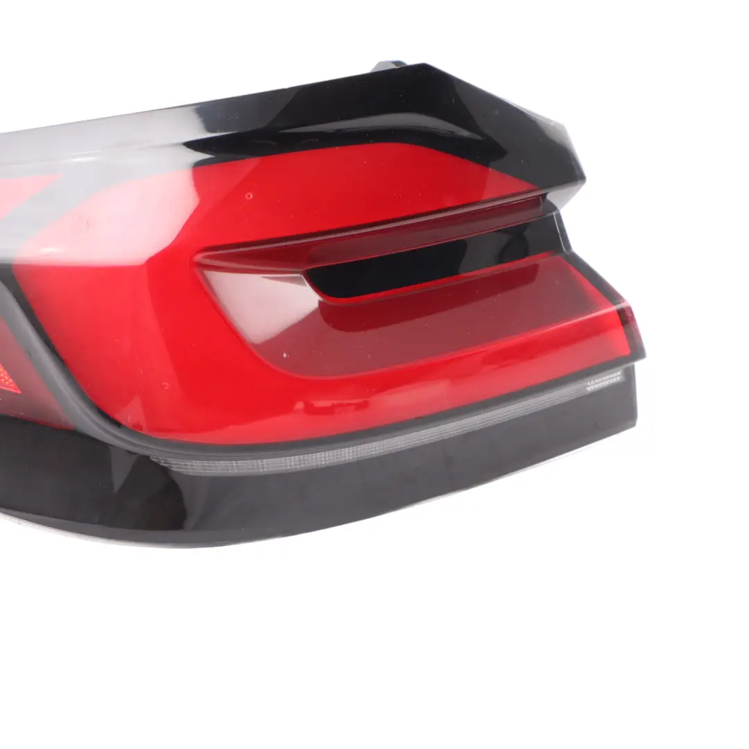 Lamp Light Left N/S Side Panel Tail Light to BMW G30 G31 Rear with Part number 8493811 BMW G30 G31 Rear Lamp Light Left N/S Side Panel Tail Light - SKU 8493811 - Part number 8493811