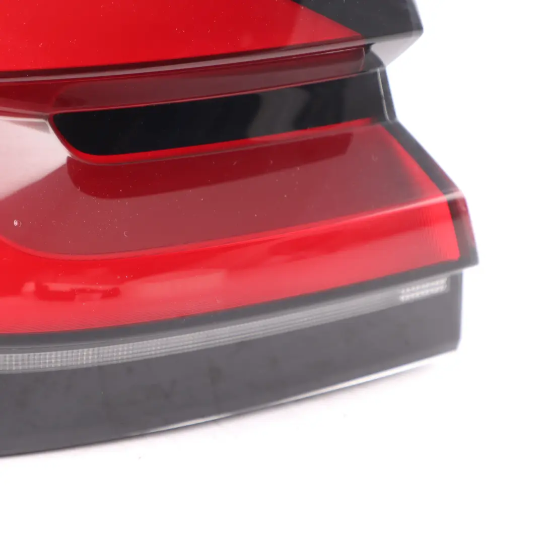 Lamp Light Left N/S Side Panel Tail Light to BMW G30 G31 Rear with Part number 8493811 BMW G30 G31 Rear Lamp Light Left N/S Side Panel Tail Light - SKU 8493811 - Part number 8493811