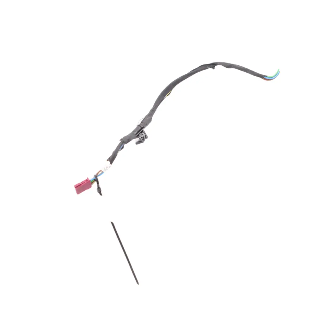 BMW G30 G31 Rear Lamp Light Right O/S Side Panel Tail Light Plug Wiring - SKU 8493812-2 - Part number 8493812