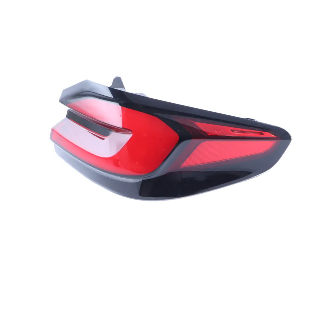 Lamp Light Right O/S Side Panel Tail Light to BMW G30 G31 Rear with Part number 8493812 BMW G30 G31 Rear Lamp Light Right O/S Side Panel Tail Light - SKU 8493812 - Part number 8493812