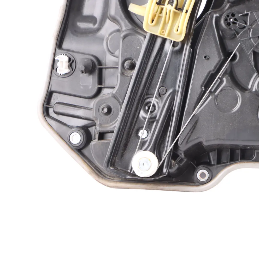 Portapuertas BMW G20 G21 Mecanismo elevalunas delantero izquierdo para con número de pieza 8498853 Portapuertas BMW G20 G21 Mecanismo elevalunas delantero izquierdo - SKU 8498853 - Número de pieza 8498853