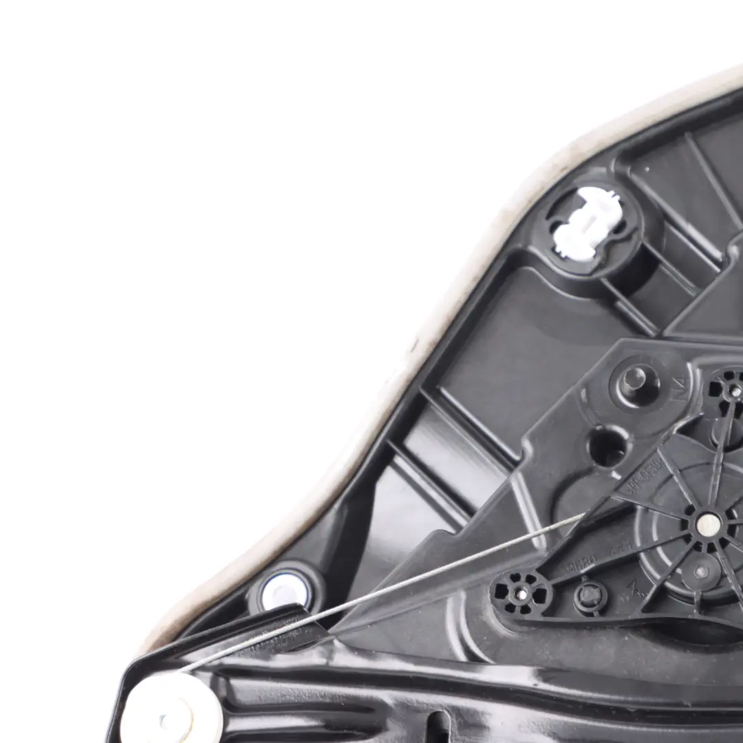 Portapuertas BMW G20 G21 Mecanismo elevalunas trasero derecho para con número de pieza 8498856 Portapuertas BMW G20 G21 Mecanismo elevalunas trasero derecho - SKU 8498856 - Número de pieza 8498856