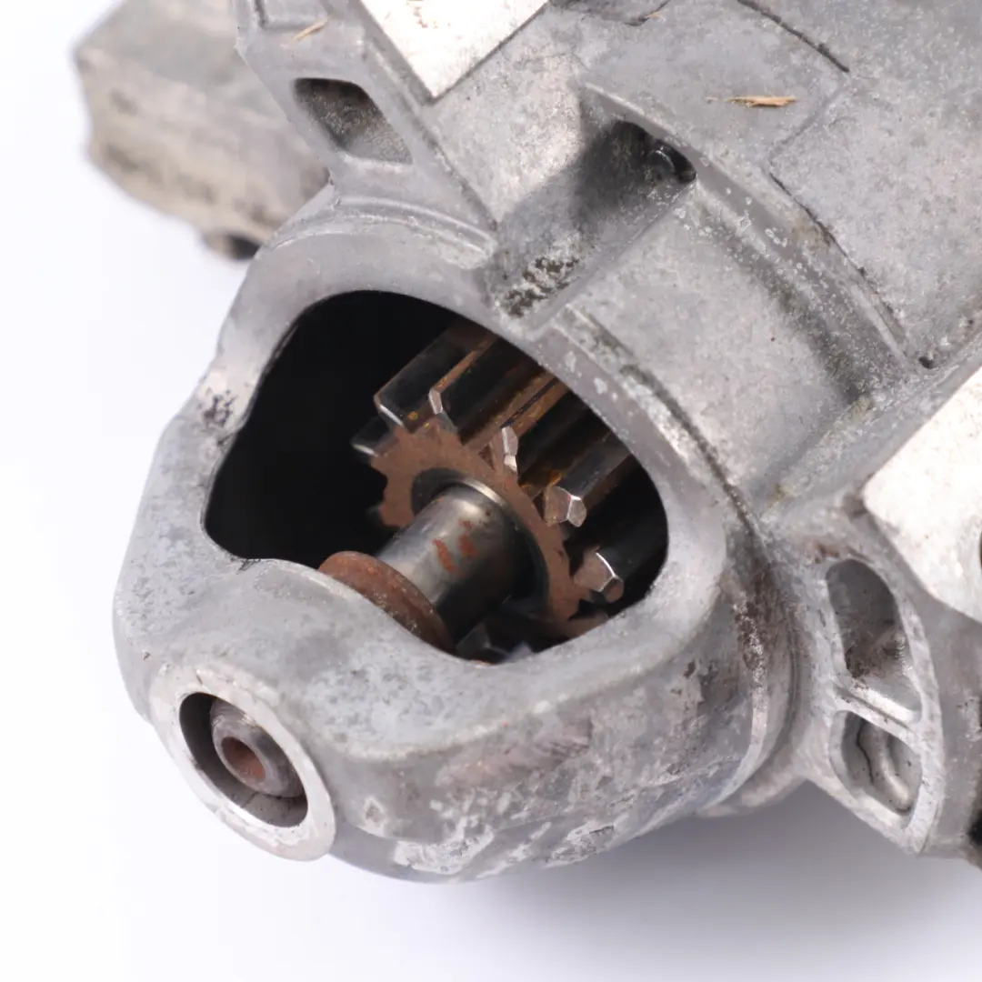 Motor De Arranque Actuador N47 N47N Diesel para BMW E87 E90 F20 F30 con número de pieza 8570238 BMW E87 E90 F20 F30 Motor De Arranque Actuador N47 N47N Diesel - SKU 8570238 - Número de pieza 8570238