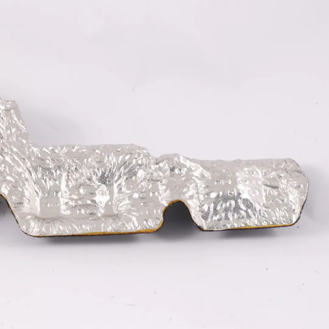 B57 Osłona Termiczna Głowicy Silnika do BMW G20 G21 G30 G31 o numerze 8571325 BMW G20 G21 G30 G31 B57 Osłona Termiczna Głowicy Silnika - SKU 8571325 - Numer Części 8571325