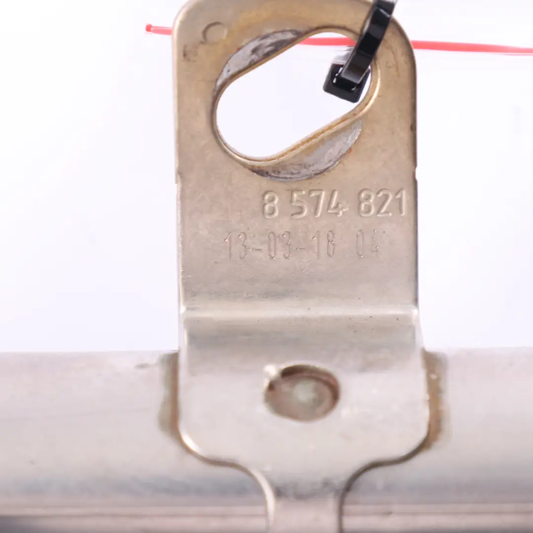 Tubo EGR BMW G11 G12 G20 G21 G30 G31 B57 Tubo ricircolo gas di scarico per con numero di parte 8574821 Tubo EGR BMW G11 G12 G20 G21 G30 G31 B57 Tubo ricircolo gas di scarico - SKU 8574821 - Numero di parte 8574821