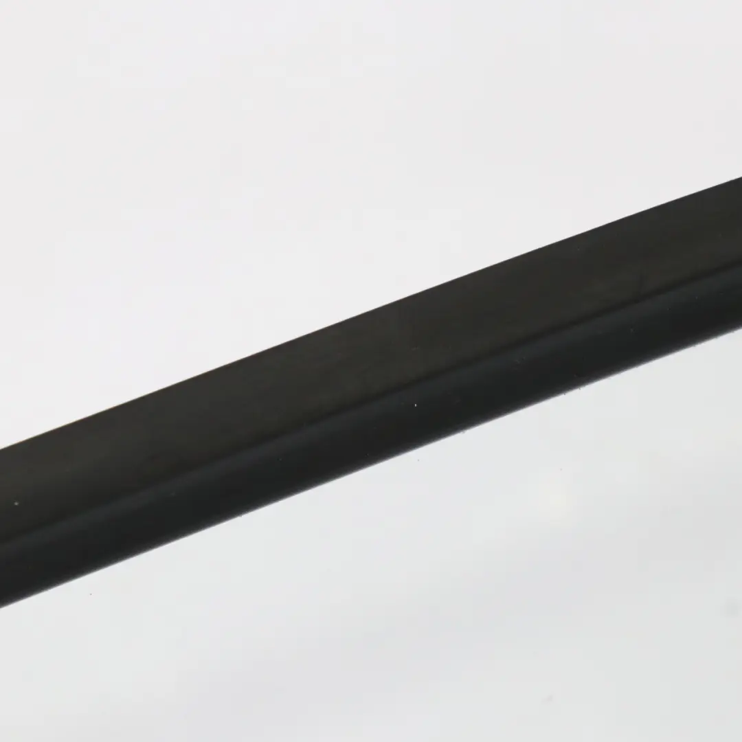 Hyundai H-1 Partition Cargo Barrier Glass Glazing AS2 - SKU 85775-4H500 - Part number 85775-4H500