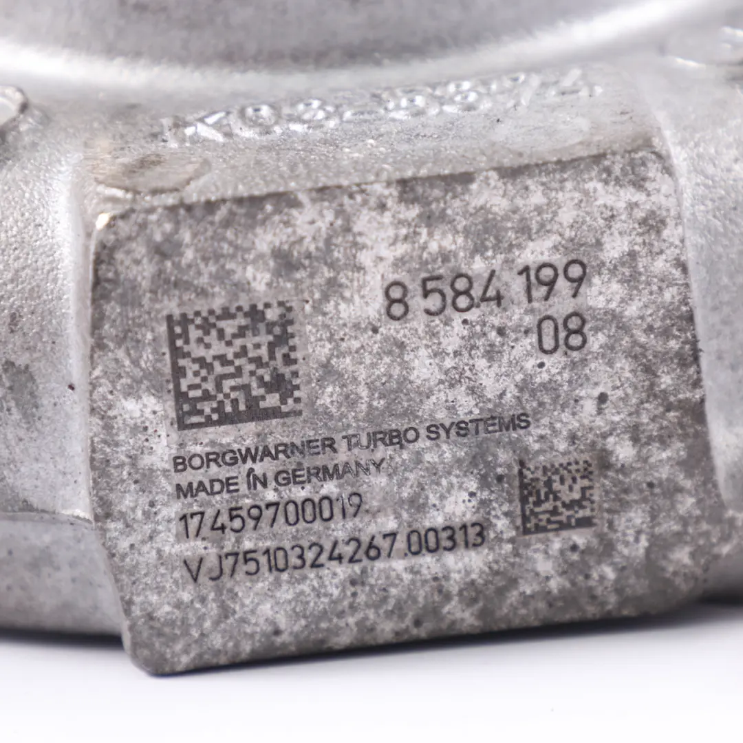 B47 Alloggiamento del turbocompressore Ingresso per BMW F39 F40 F48 Mini F60 Diesel con numero di parte 8584200 BMW F39 F40 F48 Mini F60 Diesel B47 Alloggiamento del turbocompressore Ingresso - SKU 8584200-1 - Numero di parte 8584200