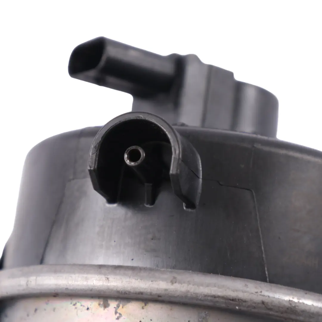 B47 Turbolader Unterdruckdose 8584200 für BMW F39 F40 F48 Mini F56 F60 Diesel mit Teilenummer 9887131 BMW F39 F40 F48 Mini F56 F60 Diesel B47 Turbolader Unterdruckdose 8584200 - SKU 8584200-5 - Teilenummer 9887131