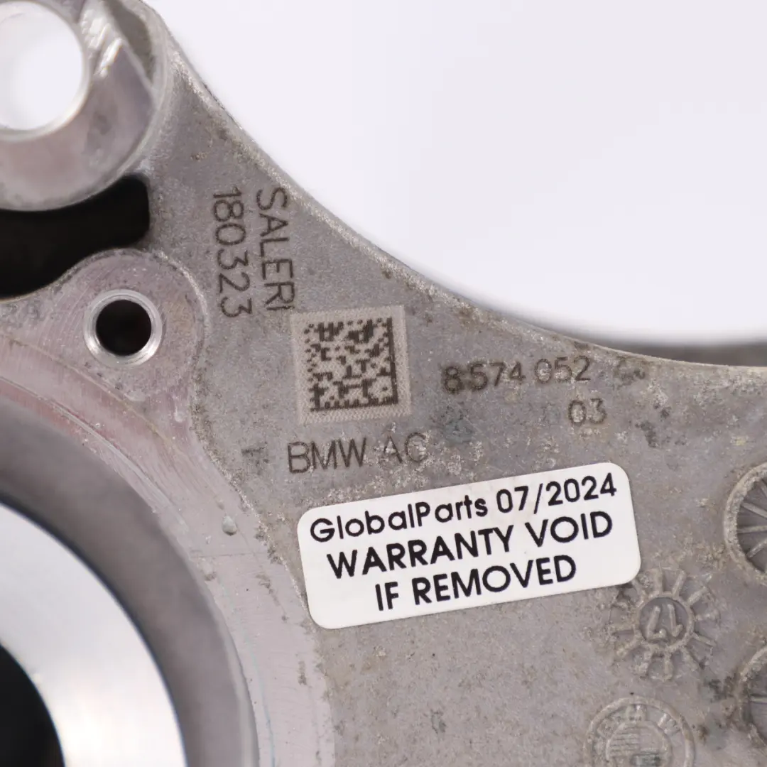  Support pompe eau BMW G20 G21 G30 G31 B57 Support pompe refroidissement - SKU 8588887 - Numéro de pièce 8588887