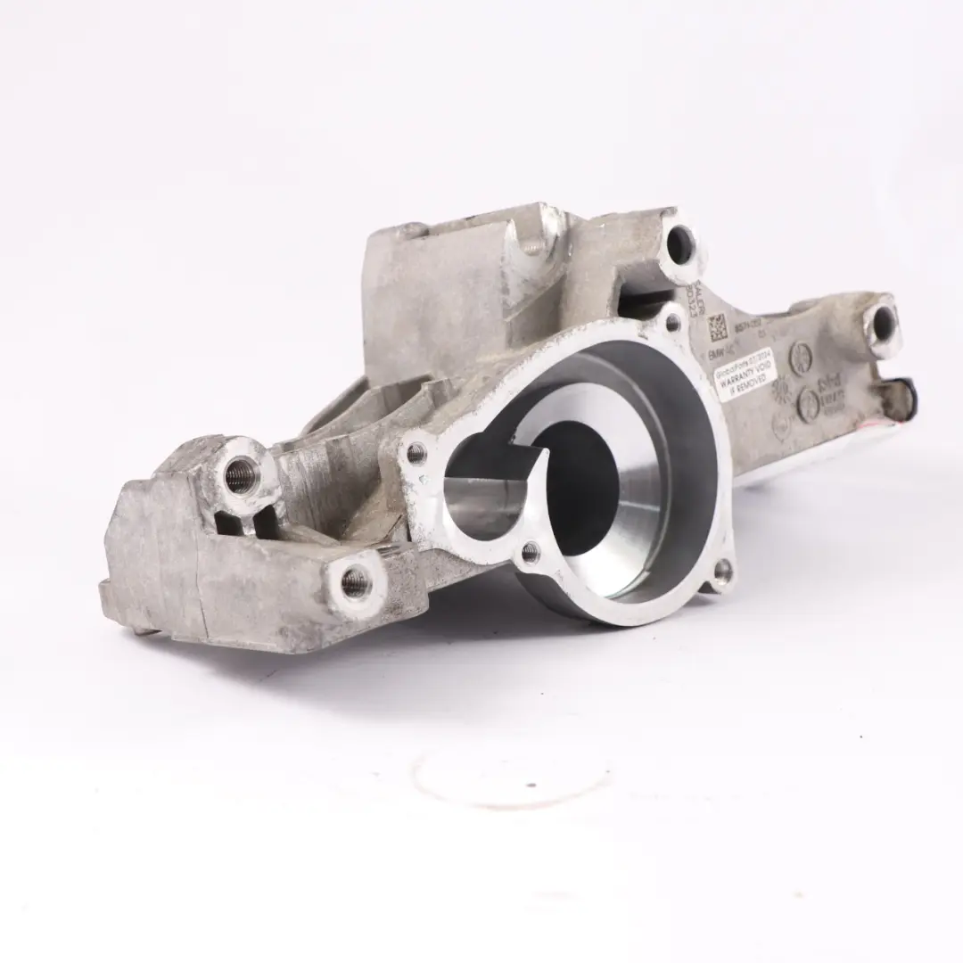  Supporto pompa acqua BMW G20 G21 G30 G31 B57 Supporto pompa refrigerante - SKU 8588887 - Numero di parte 8588887