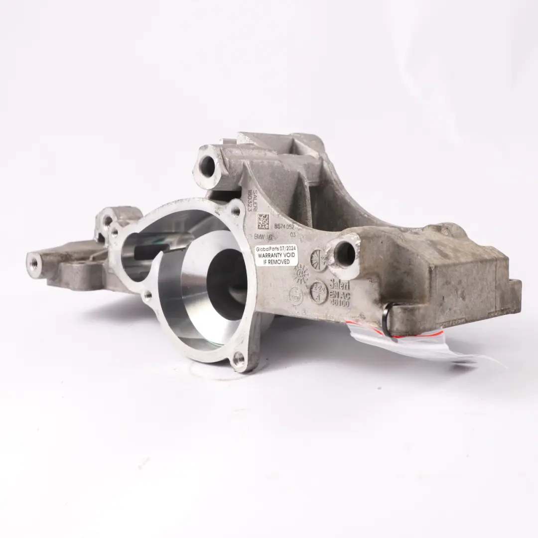  Support pompe eau BMW G20 G21 G30 G31 B57 Support pompe refroidissement - SKU 8588887 - Numéro de pièce 8588887