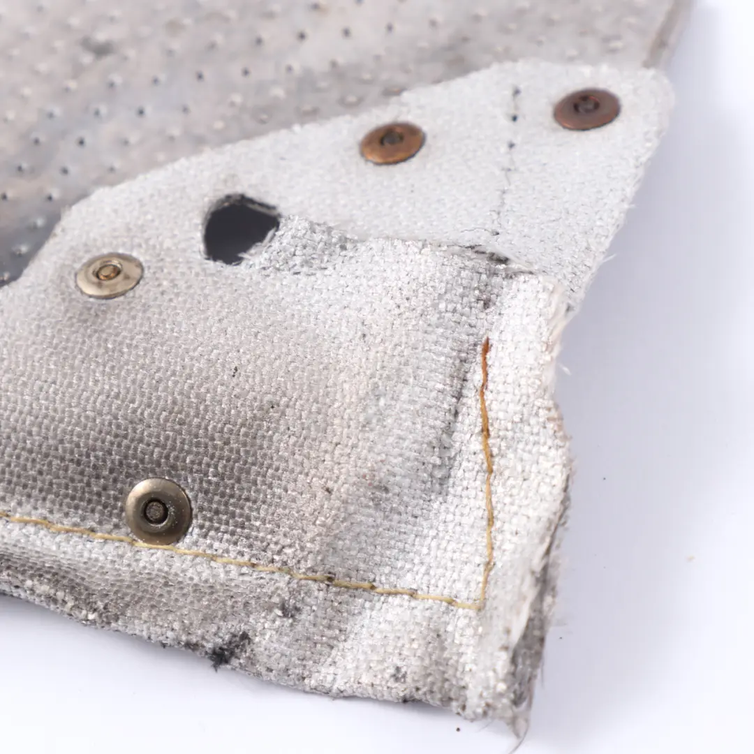 Hitzeschild BMW F20 F21 F30 F31 LCI G30 G31 Auspuffanlage Wärmeplatte für mit Teilenummer 8589059 Hitzeschild BMW F20 F21 F30 F31 LCI G30 G31 Auspuffanlage Wärmeplatte - SKU 8589059 - Teilenummer 8589059