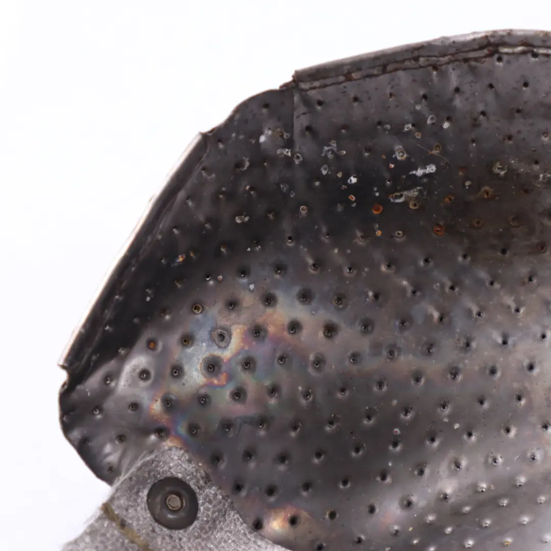 Osłona Termiczna Kolektora Wydechowego do BMW F20 F21 F30 F31 LCI G30 o numerze 8589059 BMW F20 F21 F30 F31 LCI G30 Osłona Termiczna Kolektora Wydechowego - SKU 8589059 - Numer Części 8589059