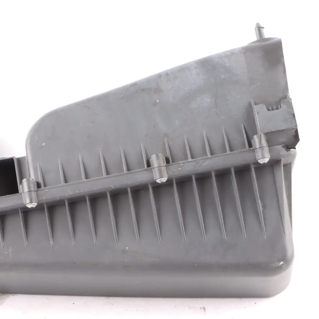 28iX 40eX N20 Air Filter Housing Box Muffler to BMW X5 F15 X6 F16 with Part number 8603092 BMW X5 F15 X6 F16 28iX 40eX N20 Air Filter Housing Box Muffler - SKU 8603092 - Part number 8603092