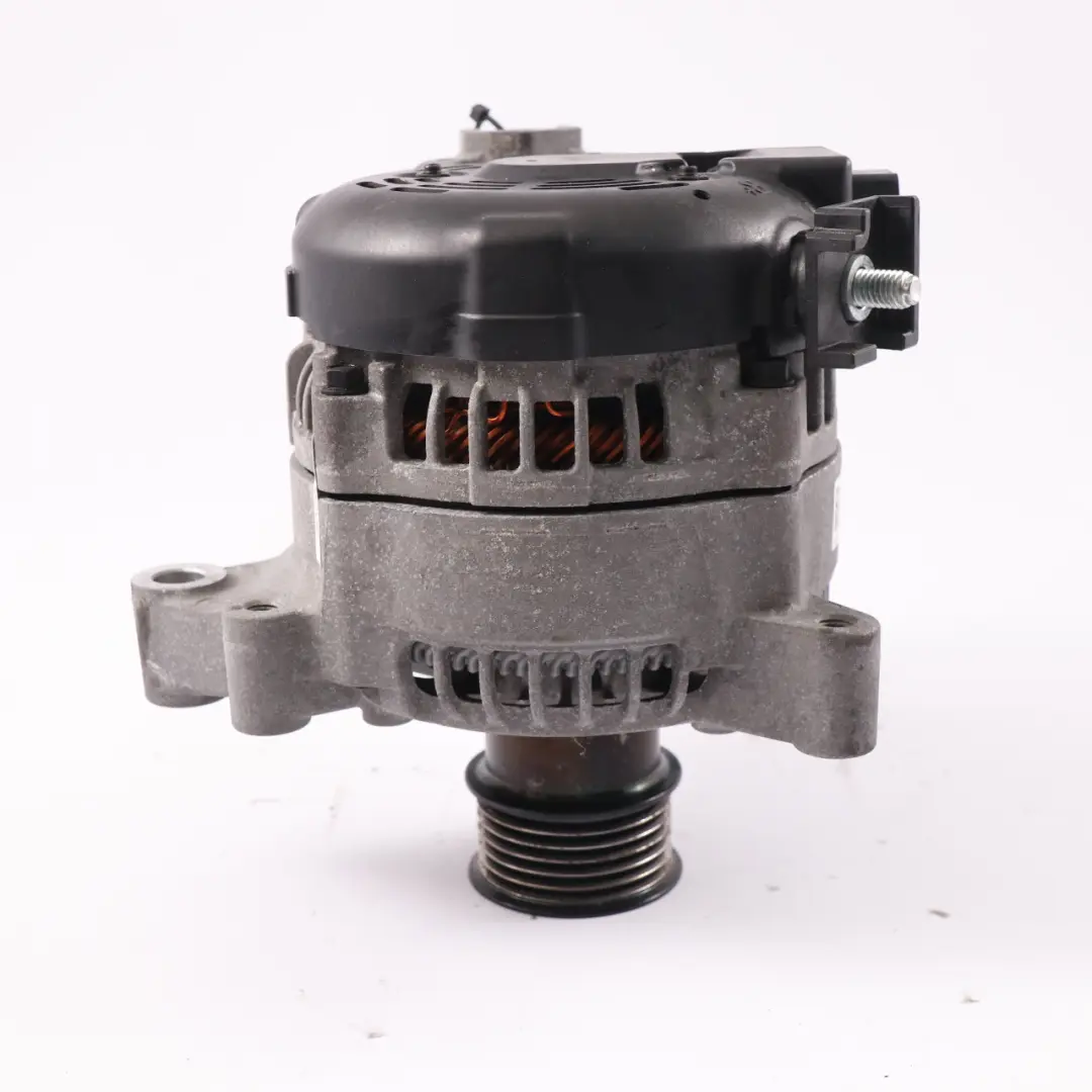 Alternador Generador Denso 120A para BMW F40 F45 X1 F48 Mini F55 F56 F60 con número de pieza 8634124 BMW F40 F45 X1 F48 Mini F55 F56 F60 Alternador Generador Denso 120A - SKU 8634124 - Número de pieza 8634124